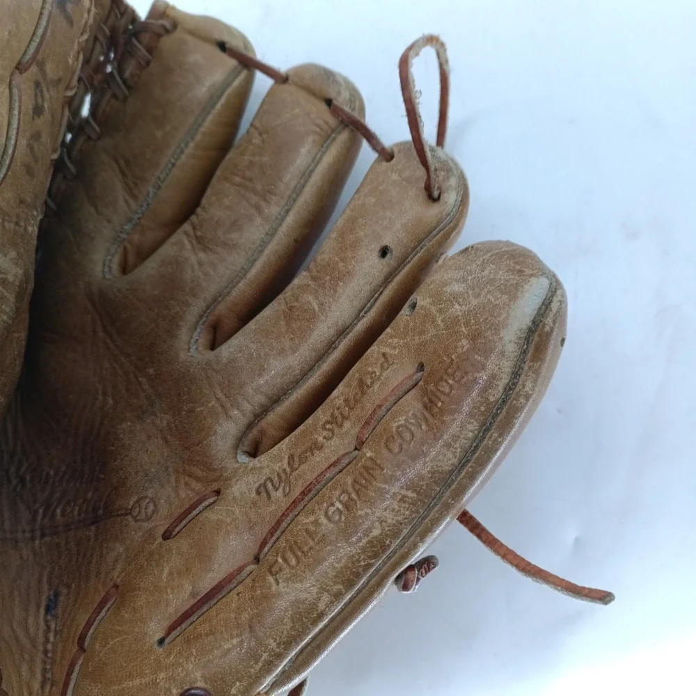 Caprico 1111-A   6 Finger Leather  Baseball Glove  Japana RHT   a14